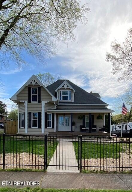 view of front of home featuring covered porch