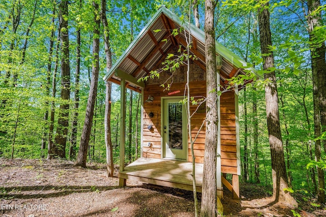 view of outbuilding