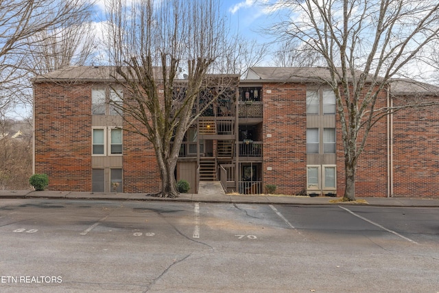 view of building exterior