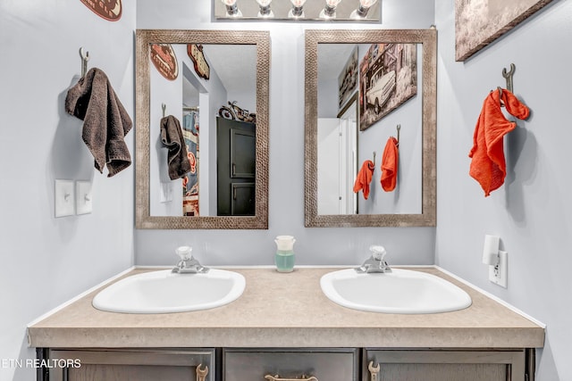 bathroom with vanity