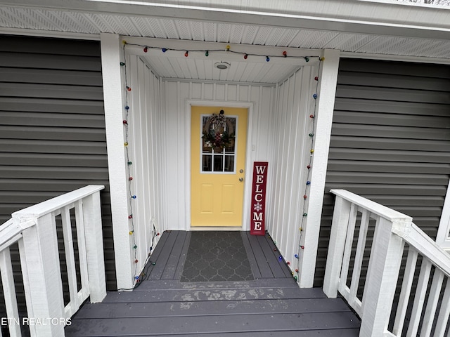 view of entrance to property