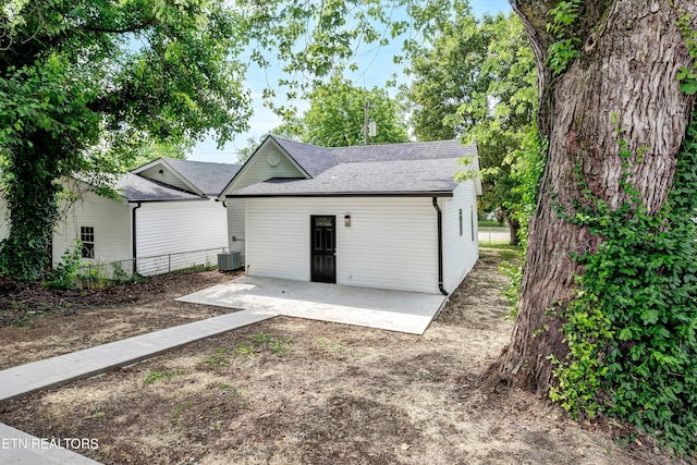 garage with cooling unit