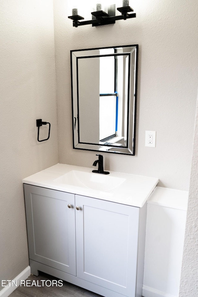 bathroom with vanity