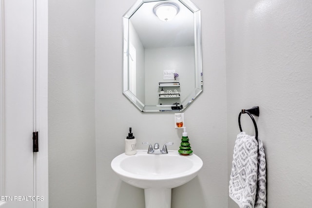 bathroom with sink