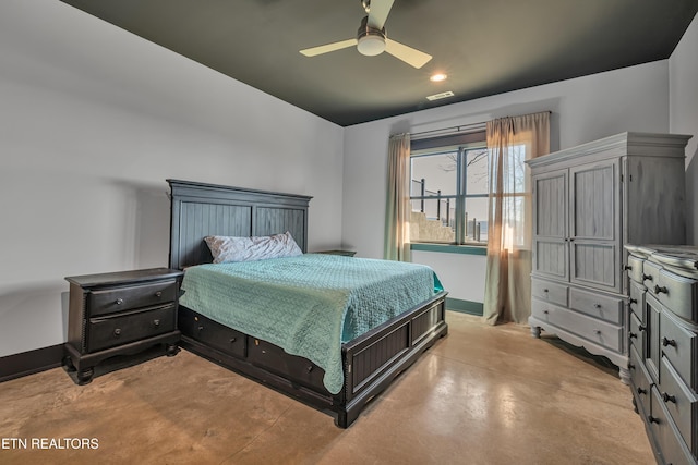 bedroom featuring ceiling fan