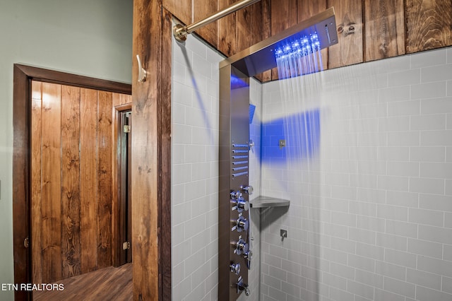 bathroom featuring a shower