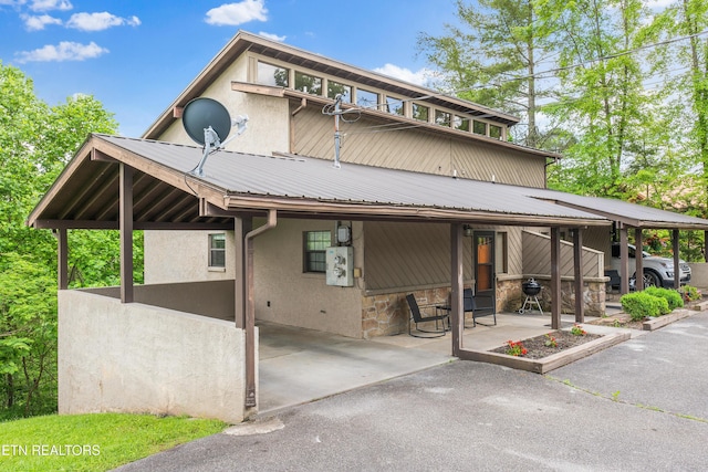 view of front of house