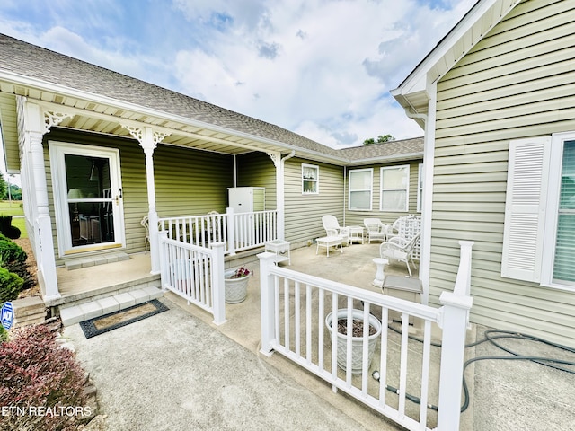 view of patio / terrace featuring covered porch