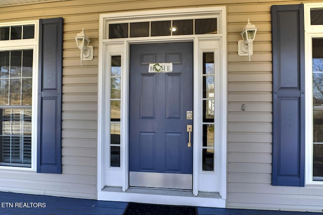 view of entrance to property