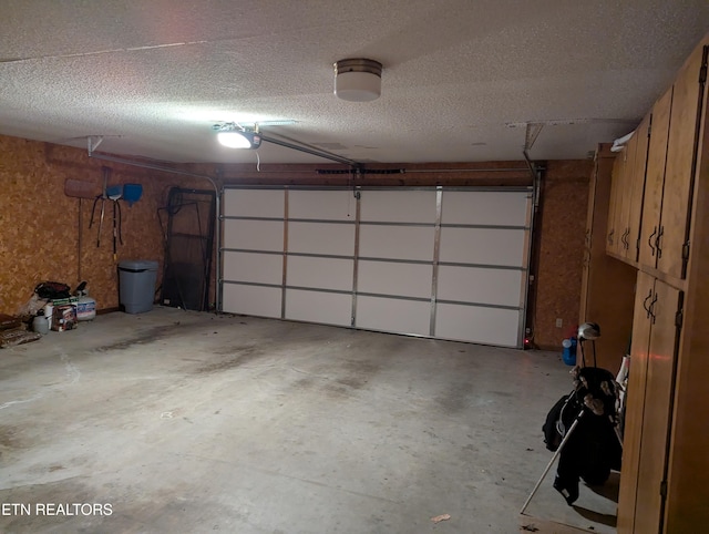 124 Sugarbush Cir, Crossville, TN 38558 - view of garage