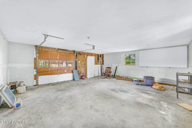 8305 Sharp Rd, Powell, TN 37849 - view of garage