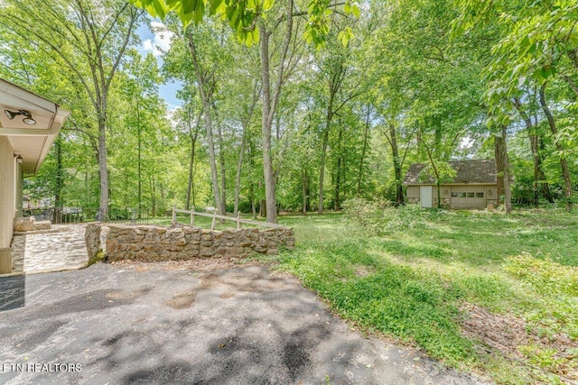 8305 Sharp Rd, Powell, TN 37849 - view of yard with a patio