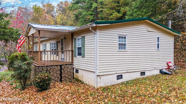 view of property exterior