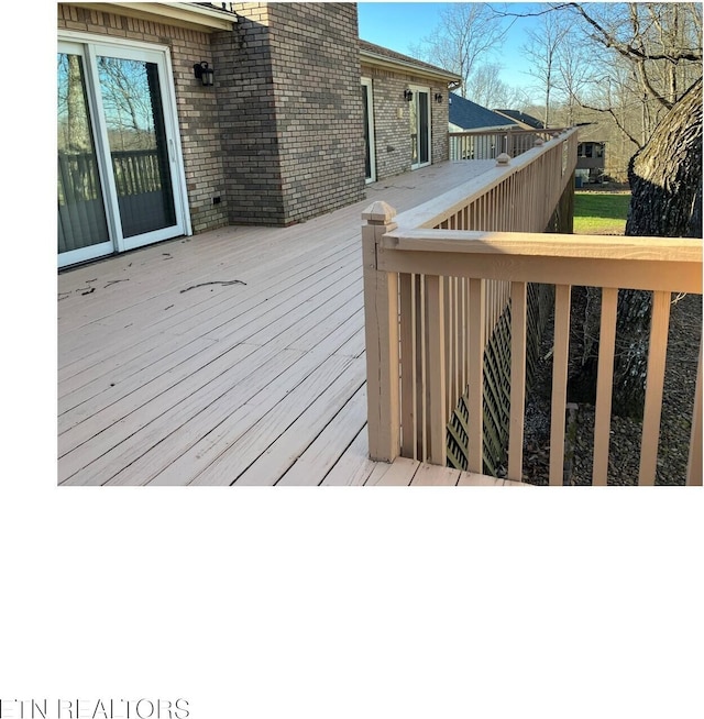 144 Greenwood Rd, Crossville, TN 38558 - view of deck