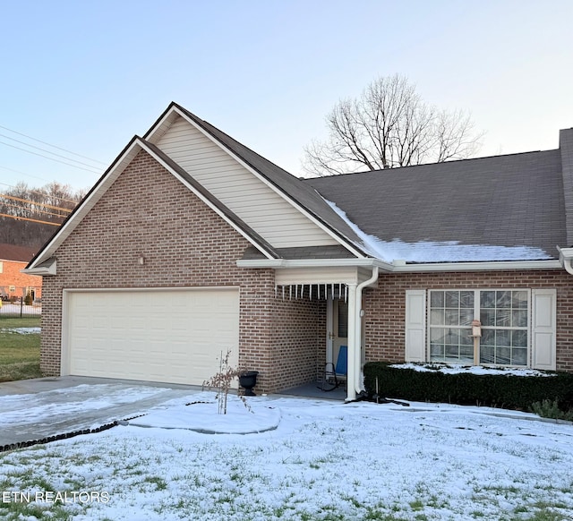 view of front facade with a garage