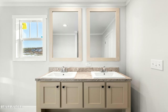 169 Dode St, Sweetwater, TN 37874 - full bath with double vanity and ornamental molding