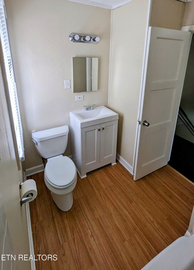 236 Highland Ave, Oak Ridge, TN 37830 - half bath with wood finished floors and vanity