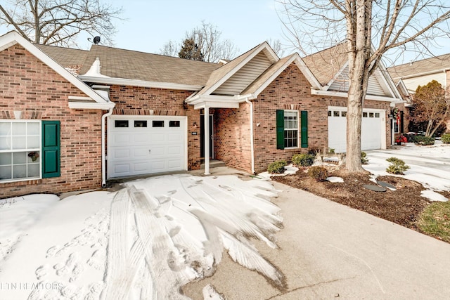 view of front of property featuring a garage