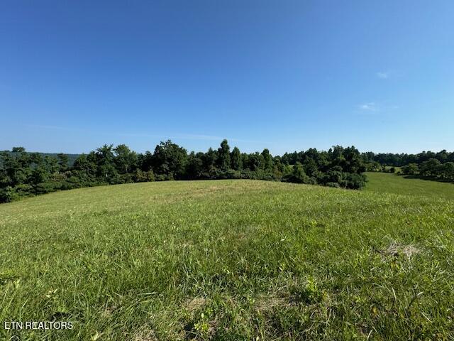 Listing photo 2 for 2726 Double Top Rd, Jamestown TN 38556