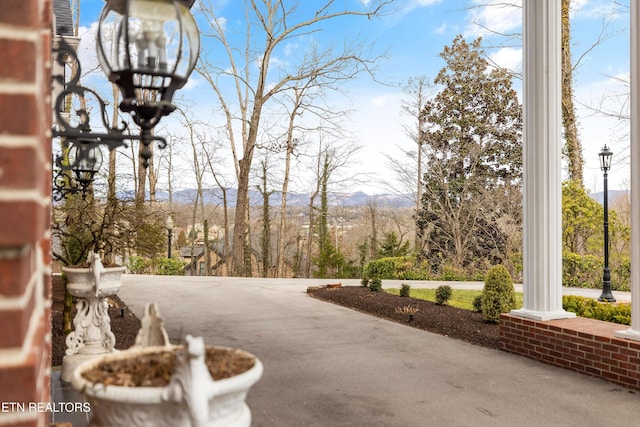 view of home's community featuring a mountain view