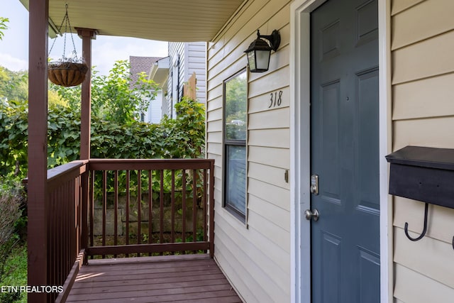 view of entrance to property