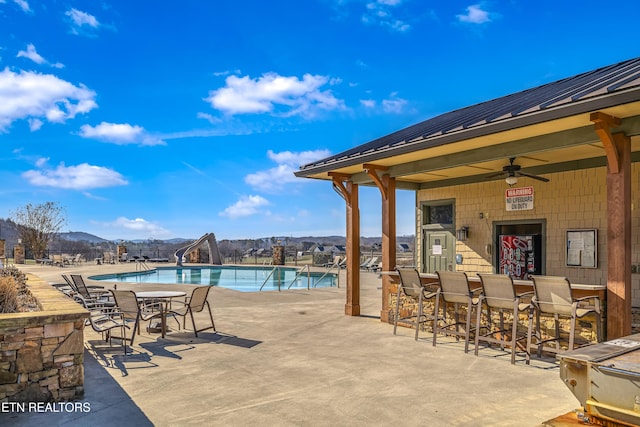 2370 Chestnut Ln, Loudon, TN 37774