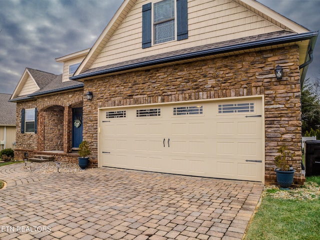 view of front of house featuring a garage