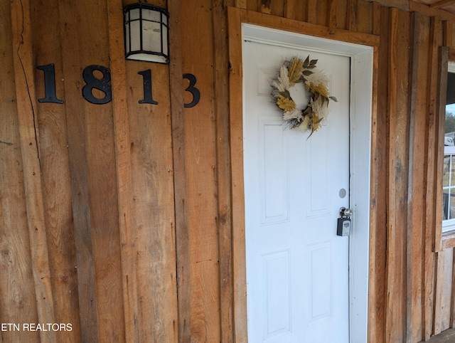 view of property entrance