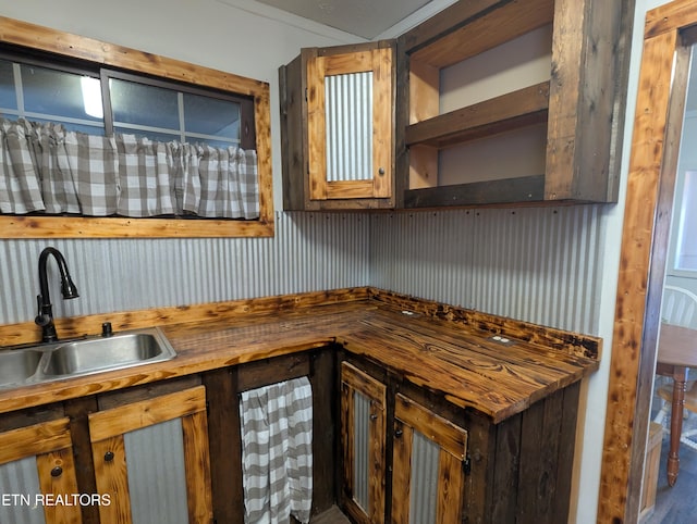 kitchen featuring sink