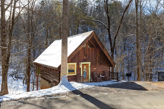 view of front of home