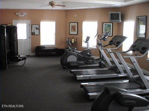 gym with ceiling fan