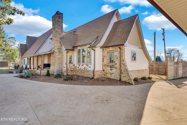 309 W Cleveland Ave, Monterey, TN 38574 - view of side of property