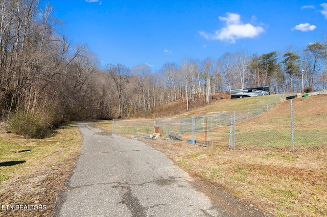 Listing photo 2 for 508 Short St, Lafollette TN 37766