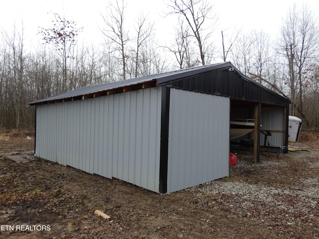 view of outbuilding