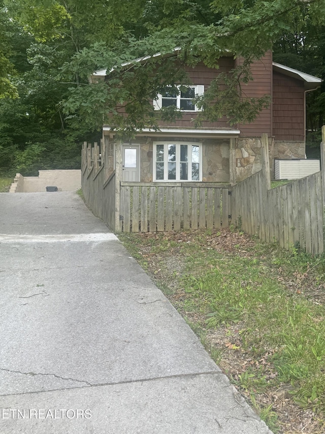 4908 Nickle Rd, Knoxville, TN 37921 - photo 1
