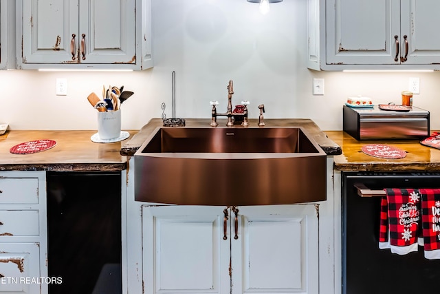 kitchen with sink and gray cabinets