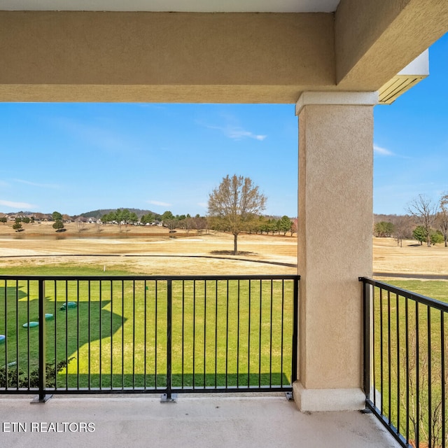 545 Rarity Bay Pkwy Apt 207, Vonore, TN 37885 - balcony featuring a rural view
