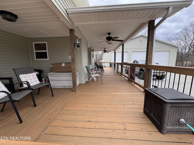 deck featuring ceiling fan