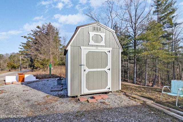 view of outbuilding