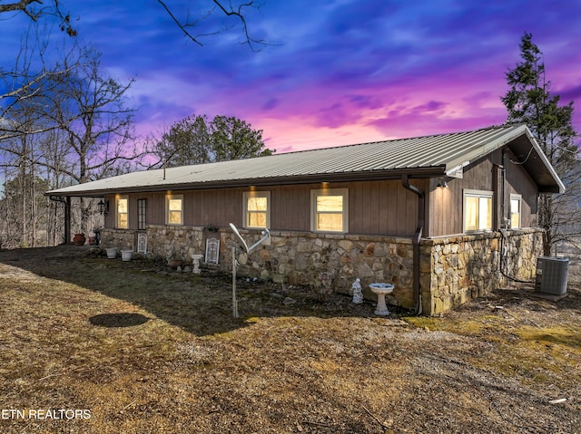 view of front of property with central AC