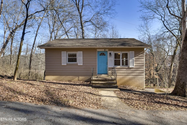 view of front of property