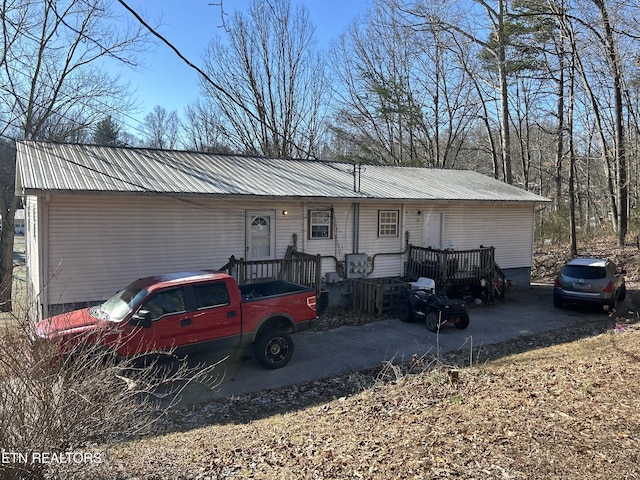 view of front of house