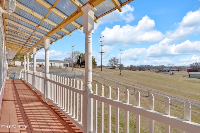 exterior space featuring a lawn