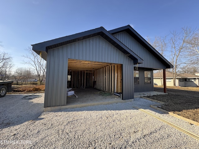 view of property exterior