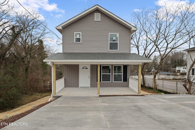 view of front of home featuring a porch