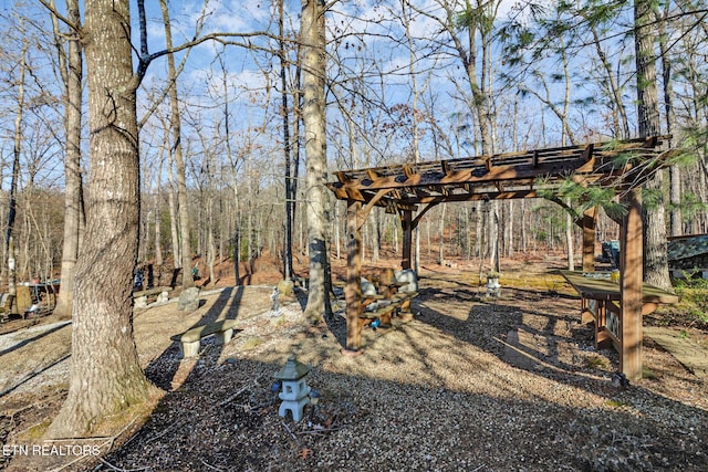 view of yard with a pergola