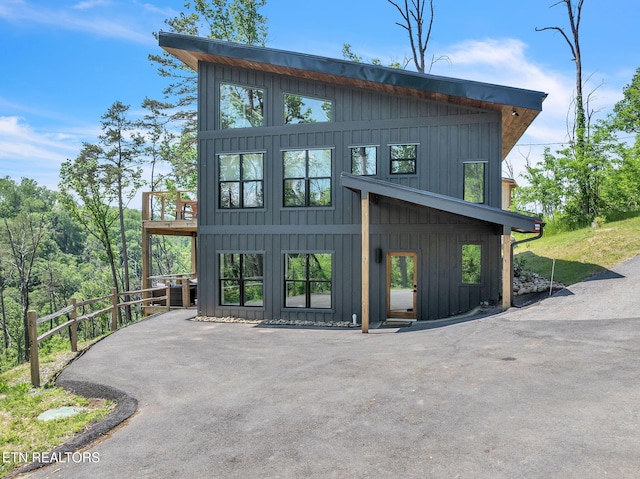 2216 Headrick Lead, Sevierville, TN 37862 - photo 1