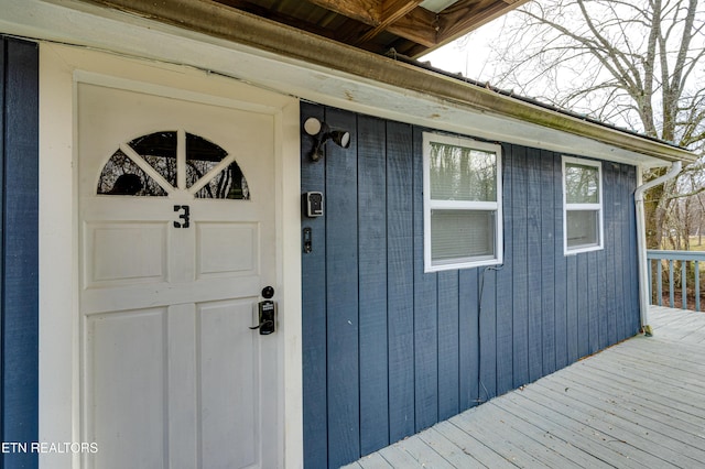 view of entrance to property