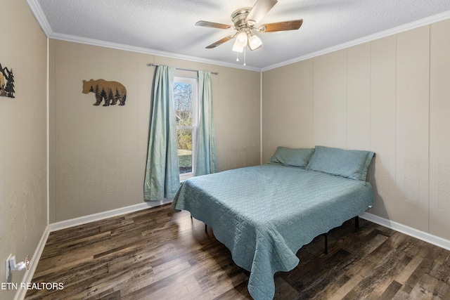 bedroom featuring ornamental molding, ceiling fan, a textured ceiling, and dark hardwood / wood-style flooring