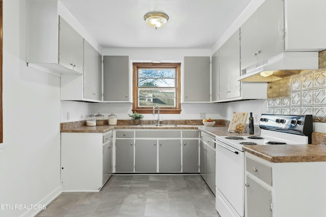 kitchen featuring gray cabinets, sink, and electric range